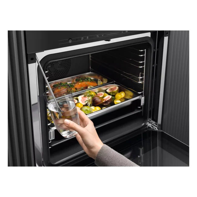 Four encastrable fonction vapeur MIELE H 7165 BP HydraCook