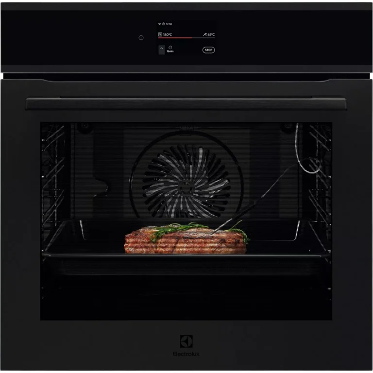 Four encastrable ELECTROLUX EOE9P3XT matt black